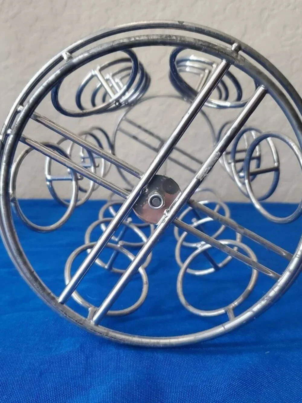 Spinning K-Cup holder holds 24 Cups